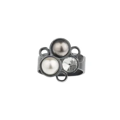 Artystyczny, srebrny pierścionek z perełkami z kolekcji Soda