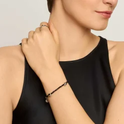 Bransoletka z onyksów z ozdobnym zapięciem na skobel z kolekcji Minakari