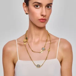 Długi, pozłacany naszyjnik z pieczęciami z kolekcji Semios