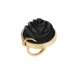 Duży pierścionek z rzeźbioną w drewnie różą z kolekcji Kembali