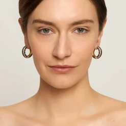 Dwustronne, ręcznie zdobione kolczyki koła z kolekcji Minakari