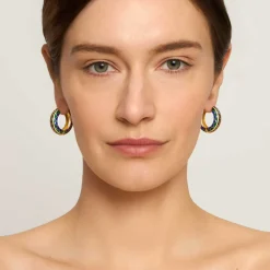 Dwustronne, ręcznie zdobione kolczyki koła z kolekcji Minakari