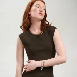 Elegancka bransoletka z zielonymi perłami i kryształami z kolekcji Bery