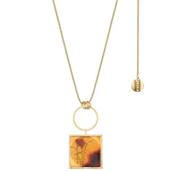 Elegancki, grawerowany naszyjnik z bursztynami z kolekcji Baltica