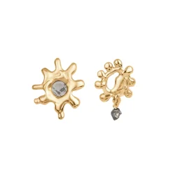 Gwiaździste, pozłacane kolczyki z meteorytem z kolekcji Meteoros