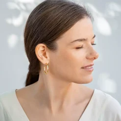 Kolczyki małe, złote koła z kolekcji Machiny