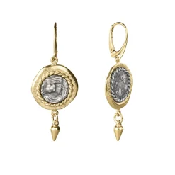 Kolczyki w kształcie królewskich pieczęci z kolekcji Semios