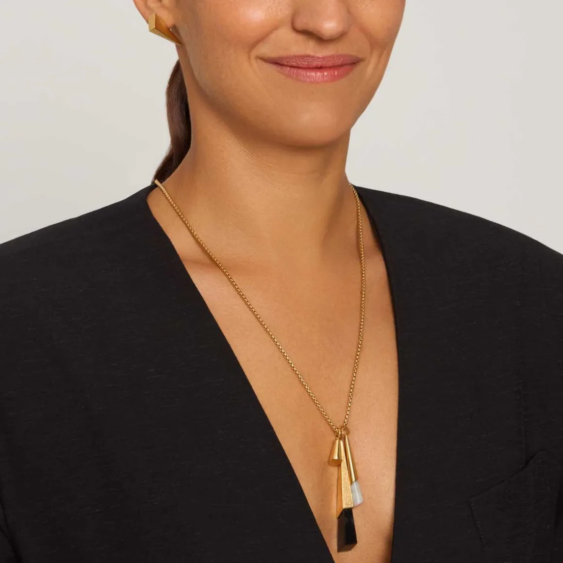 Naszyjnik z zawieszkami z jadeitów z kolekcji Guatemala