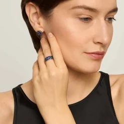 Obrączka z zielono-niebieskimi zdobieniami z kolekcji Minakari