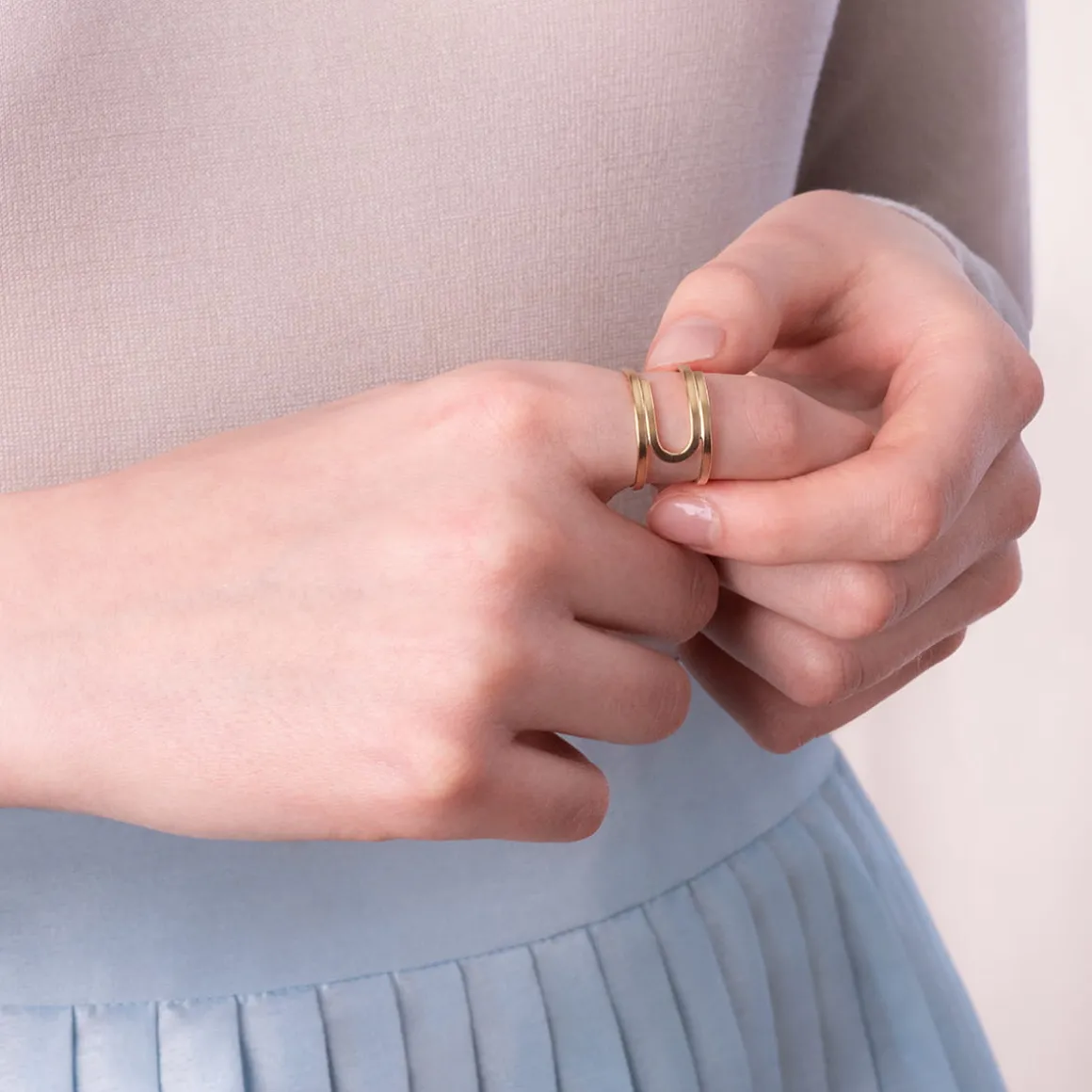 Pierścionek otwarty z kolekcji Machiny