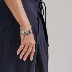 Podwójna bransoletka z perełek ze srebrnym zapięciem z kolekcji Soda