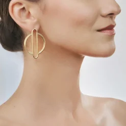 Pozłacane kolczyki koła na sztyft z kolekcji Holos