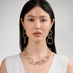 Pozłacany naszyjnik - łańcuch z motywem węża z kolekcji Kembali