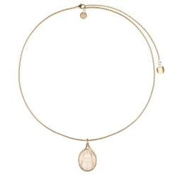 Pozłacany naszyjnik z białym skarabeuszem z kolekcji Kembali