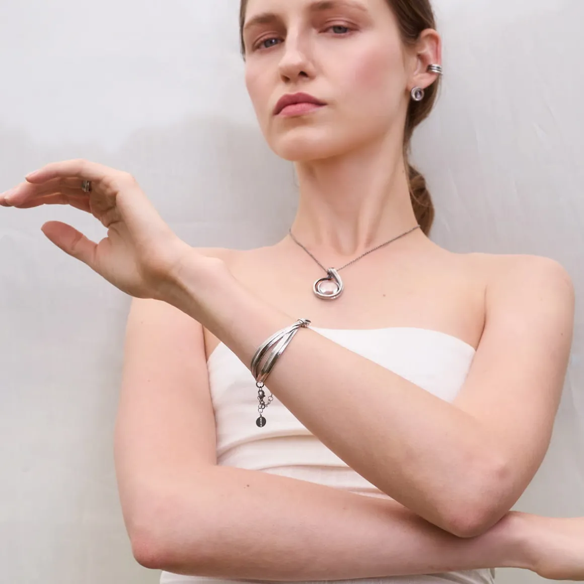 Srebrna bransoletka z kolekcji Prato