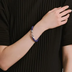 Srebrna bransoletka z koralami z lapis lazuli z kolekcji Orini