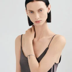 Srebrna bransoletka z zawieszką z meteorytem kolekcji Meteoros