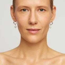 Srebrne kolczyki koła z perłami z kolekcji Perle