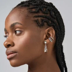 Srebrne, wiszące kolczyki na sztyfcie z ametystami z kolekcji Duo