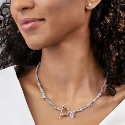 Srebrny naszyjnik z surowymi diamentami z kolekcji Verum